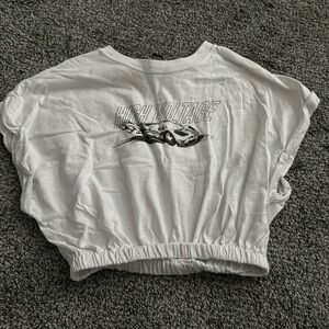 White cropped car shirt